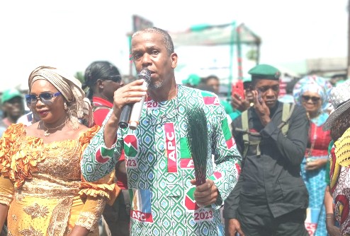 Dafinone Begins Ward-To-Ward Campaign In Delta Central, Says Omo-Agege’ll Do More For Deltans  